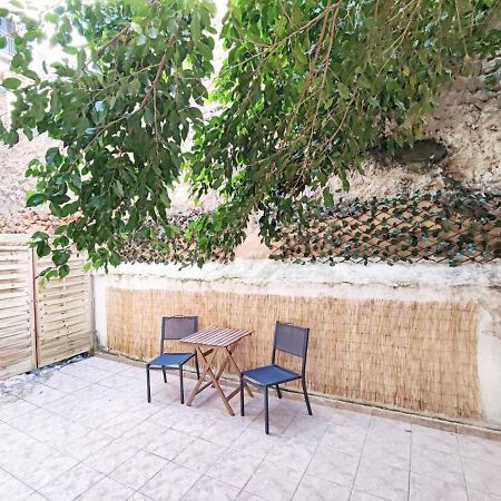 Avli Apartment Афины Экстерьер фото
